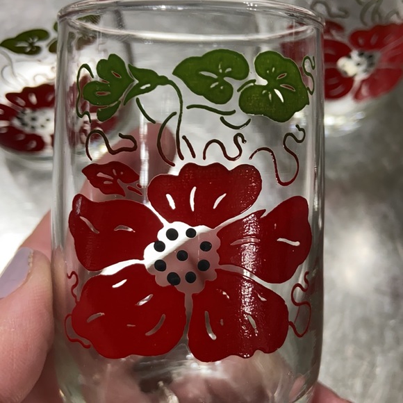 Vintage Juice Glasses set of 4 - Picture 2 of 7